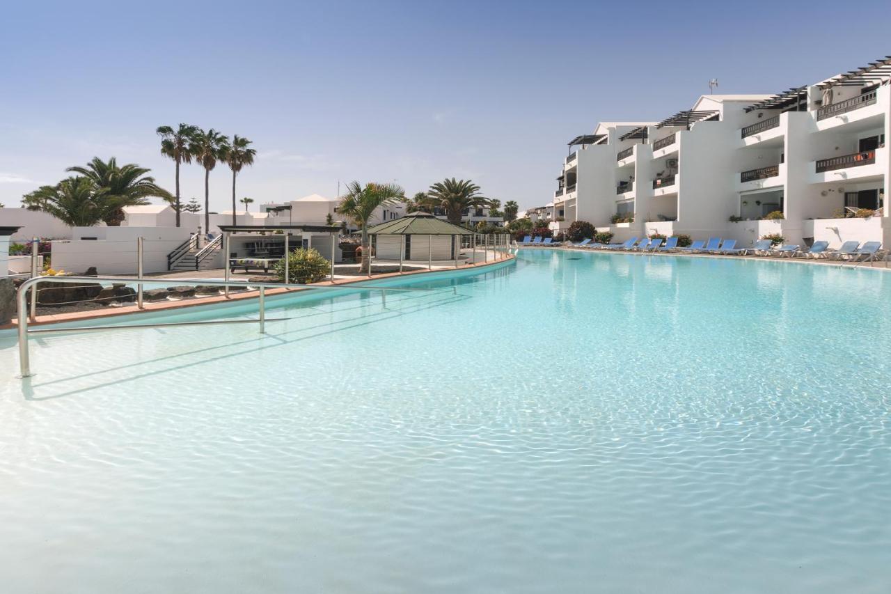 Conylanza Bastian Beach Apartamento Costa Teguise Exterior foto