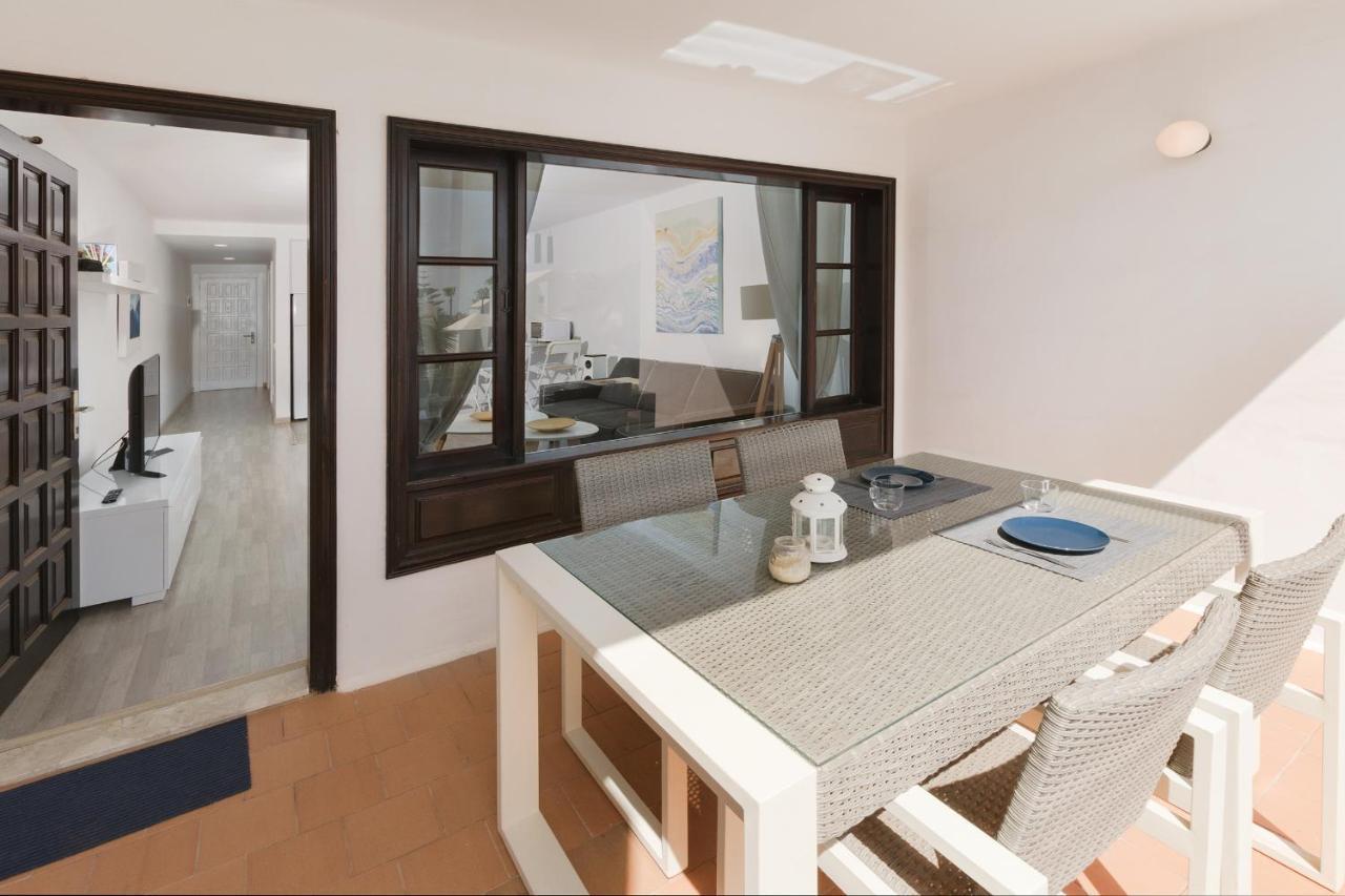 Conylanza Bastian Beach Apartamento Costa Teguise Exterior foto